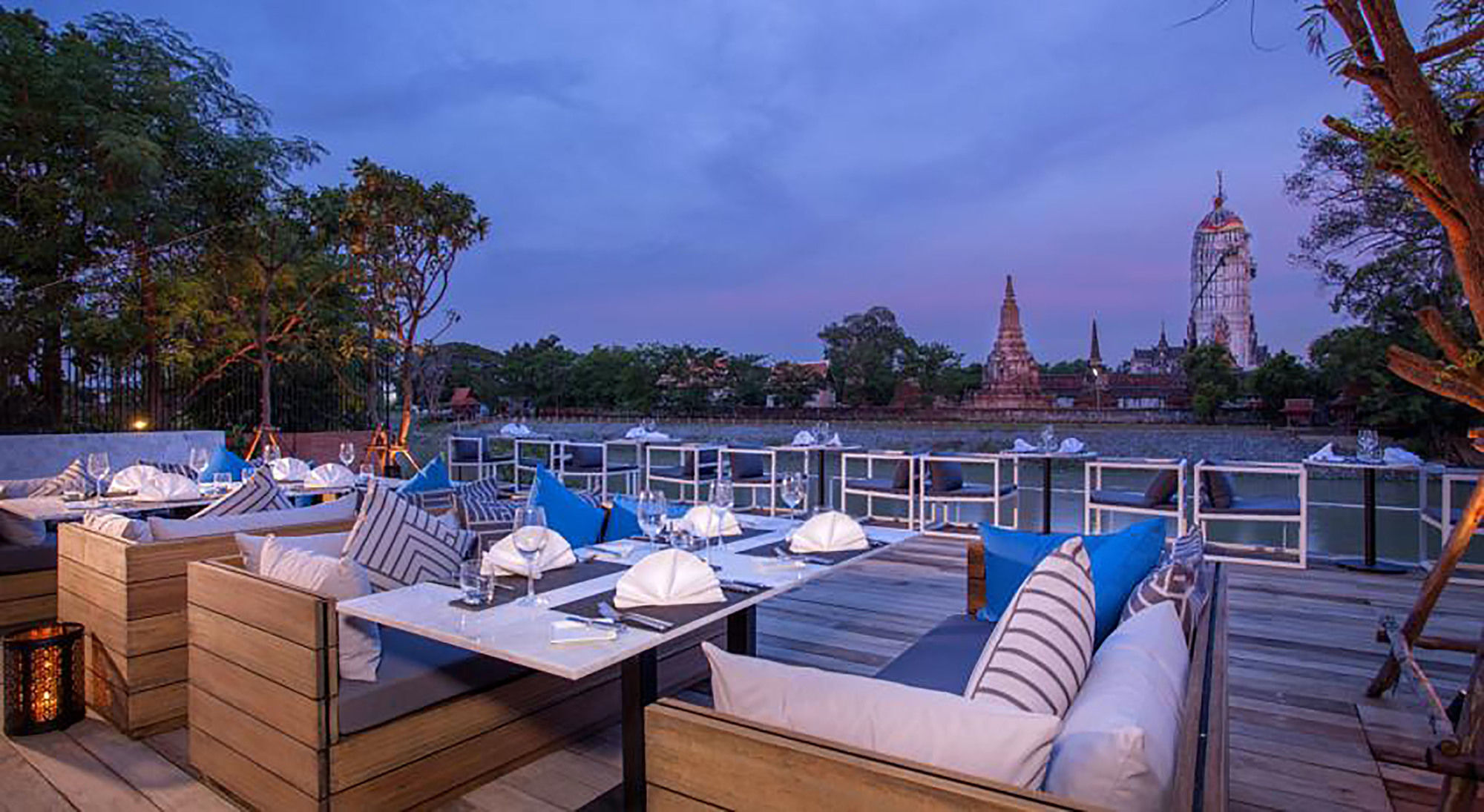 Sala Ayutthaya Hotel Exterior photo